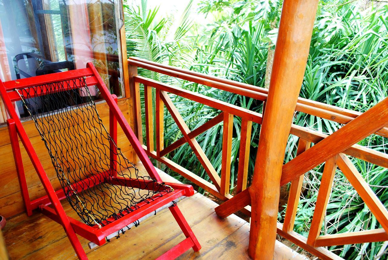 Asha Beach & Spa Tangalle Esterno foto