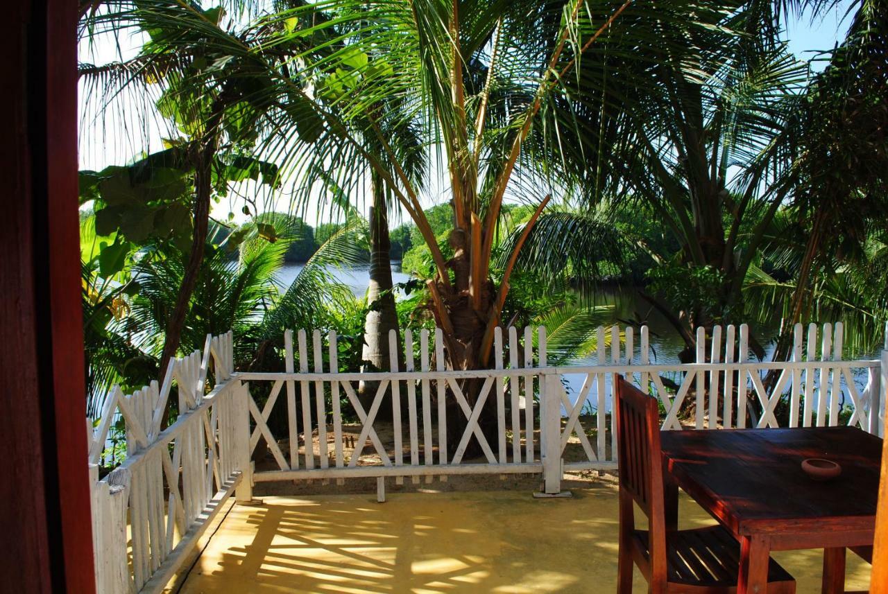 Asha Beach & Spa Tangalle Esterno foto