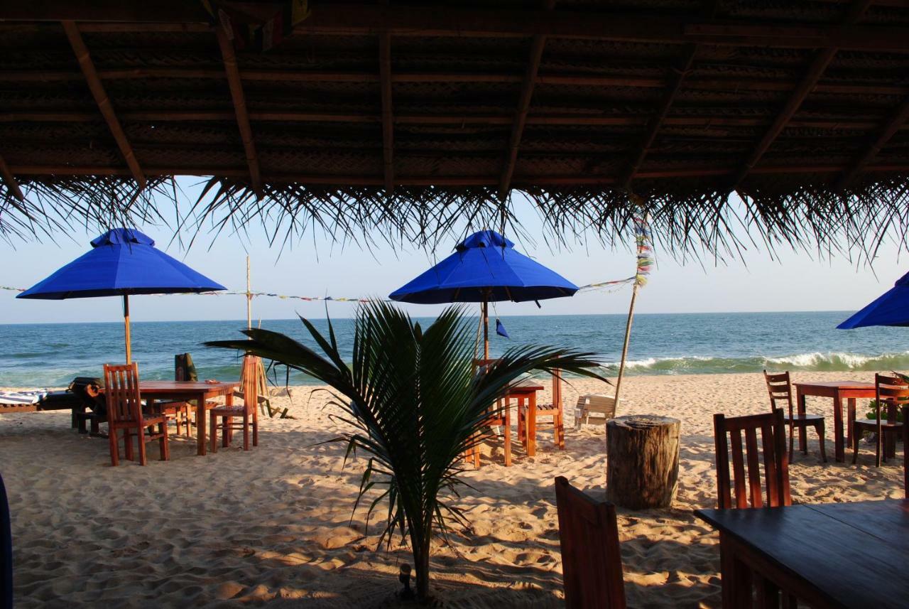 Asha Beach & Spa Tangalle Esterno foto